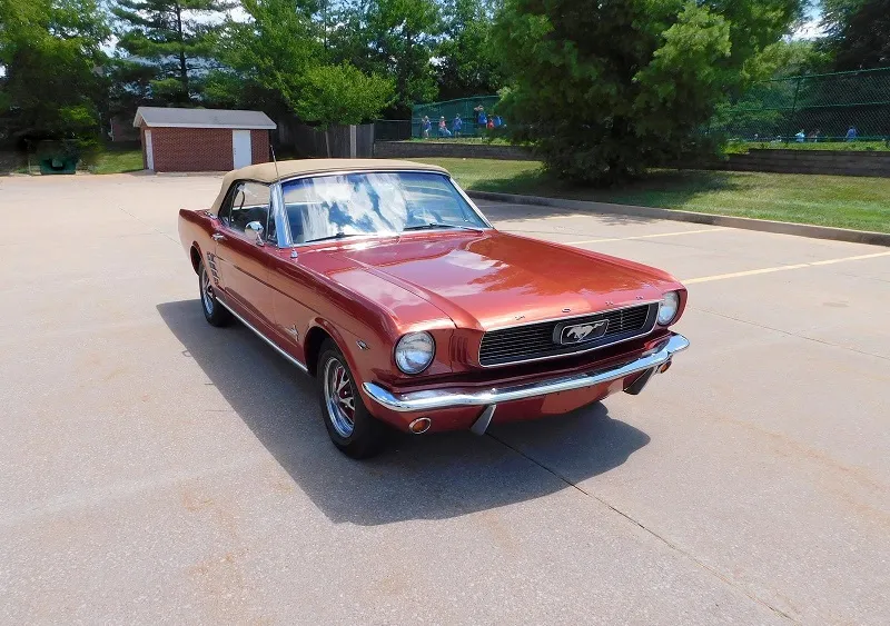 Ford Mustang