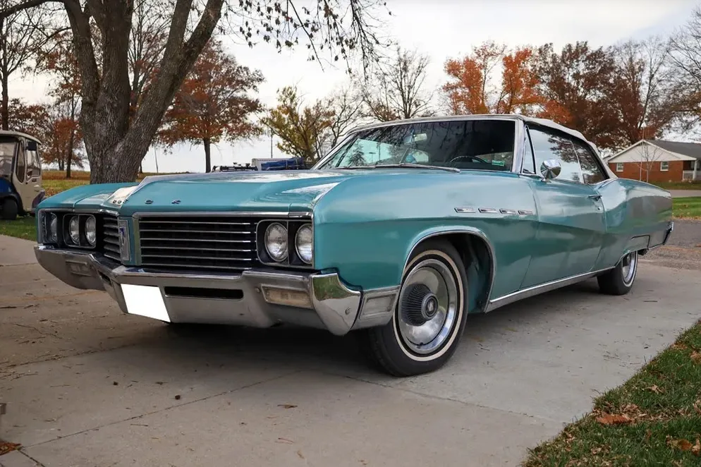 Buick Electra 225