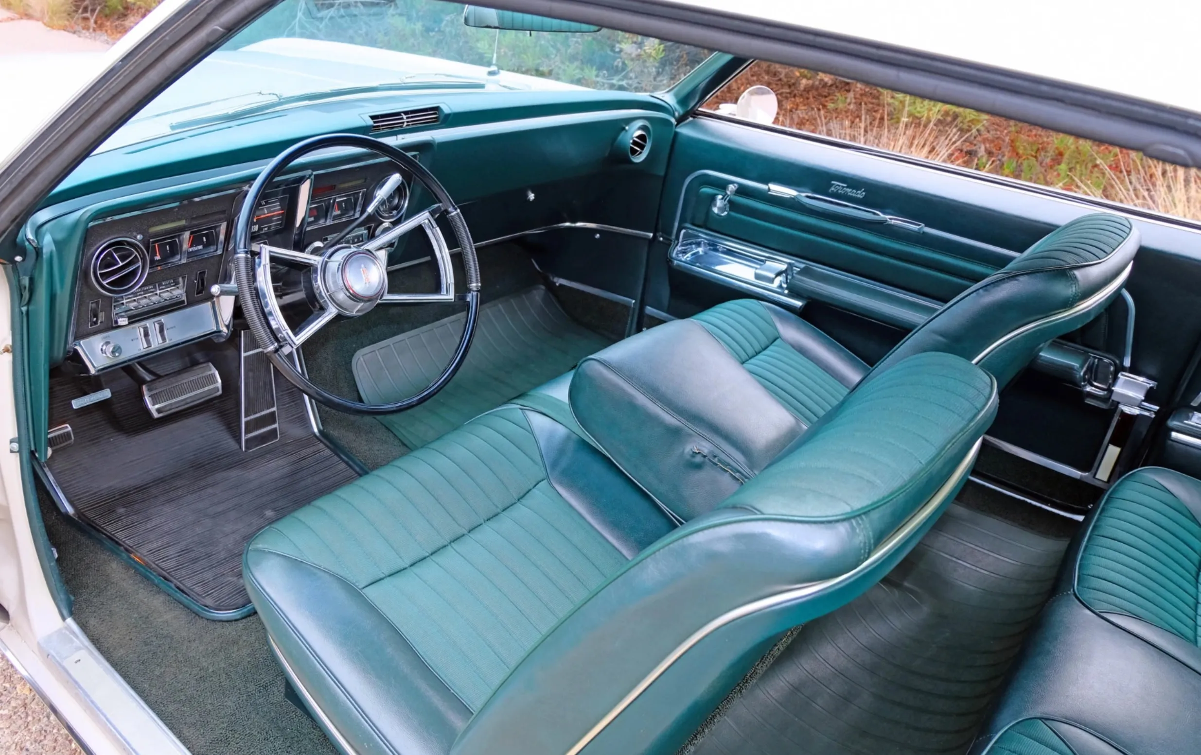Oldsmobile Toronado