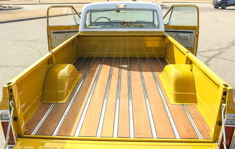 Chevrolet C20