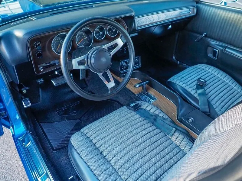 Plymouth Road Runner