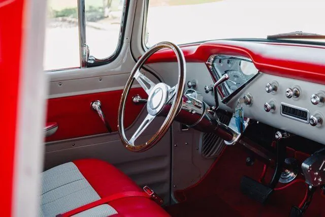 Chevrolet Cameo