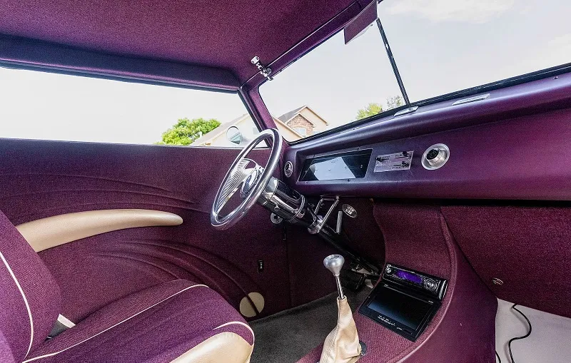 Ford Custom