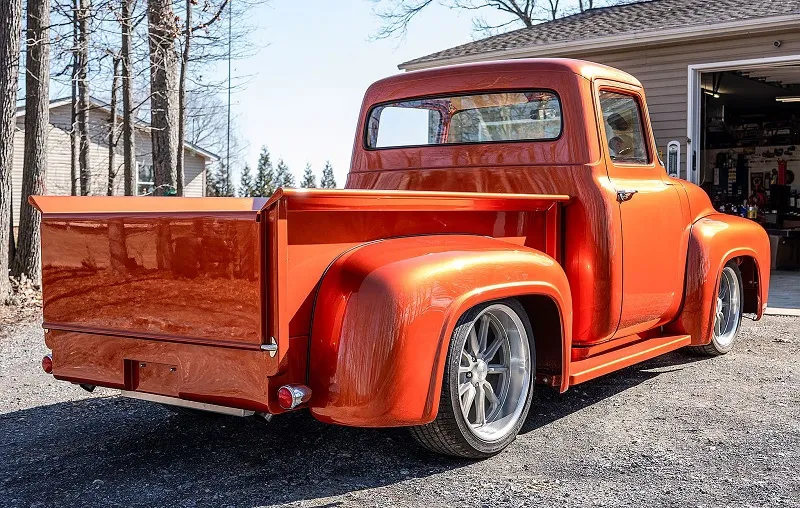 Ford F-100