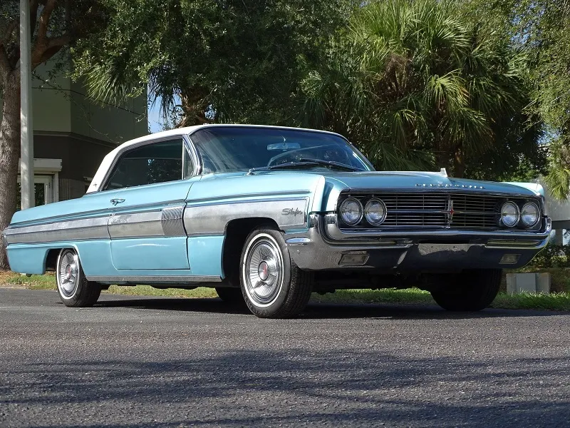 Oldsmobile Starfire