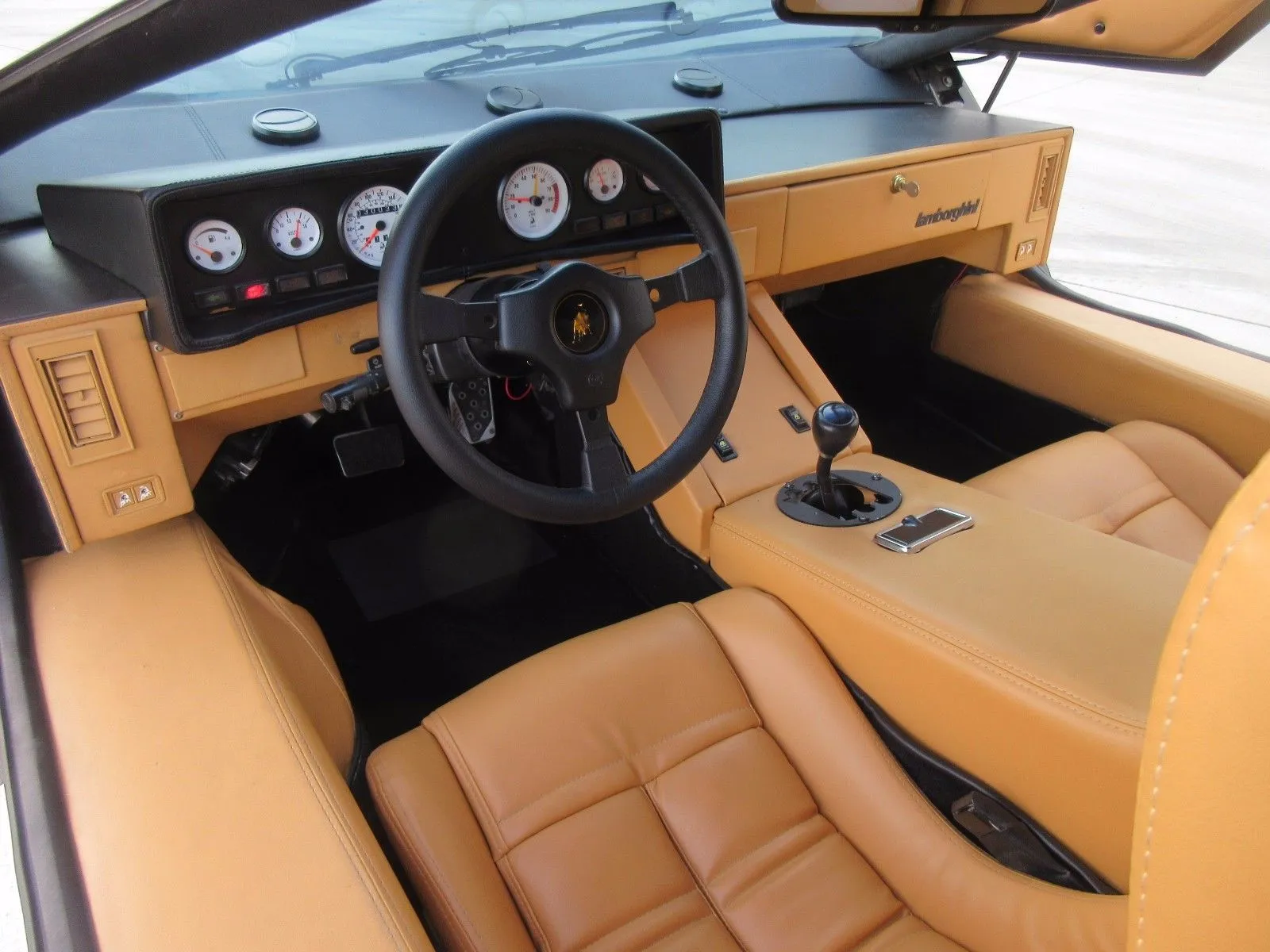 Lamborghini Countach