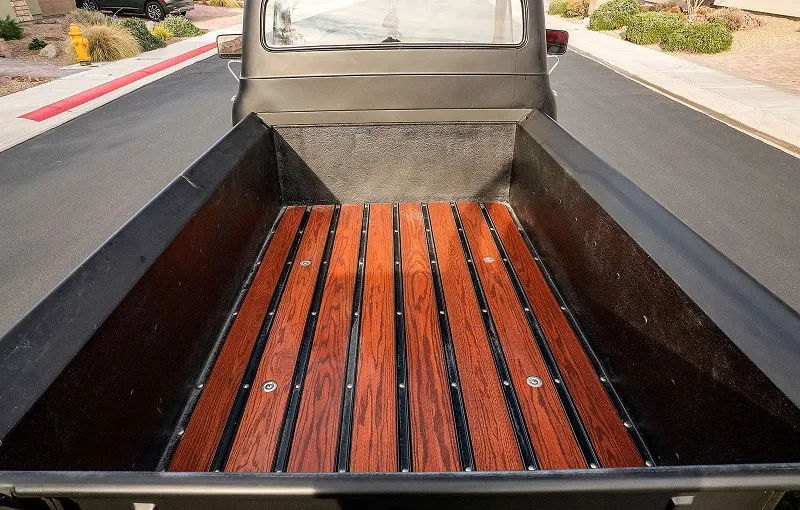 Ford F-100