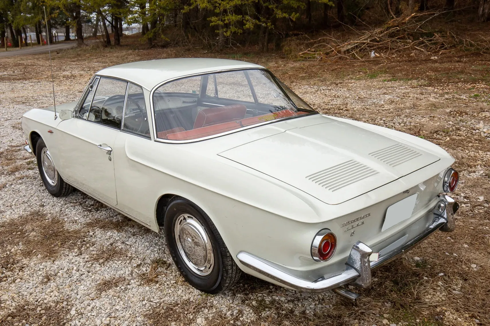 Volkswagen Karmann Ghia
