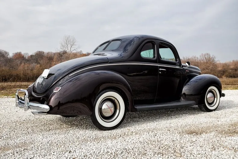 Ford Coupe