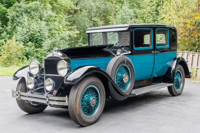 Packard 640