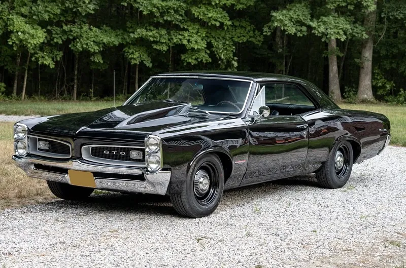 1966 Pontiac LeMans Hardtop GTO Tribute