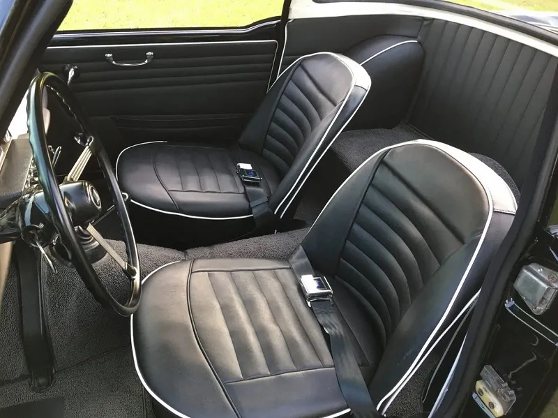 Triumph TR4