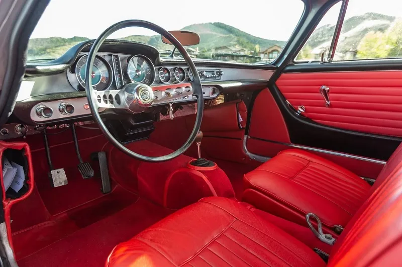 Volvo 1800S