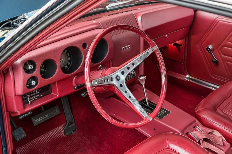 AMC AMX