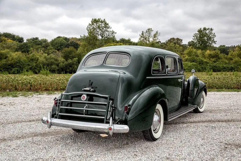 Packard Super 8
