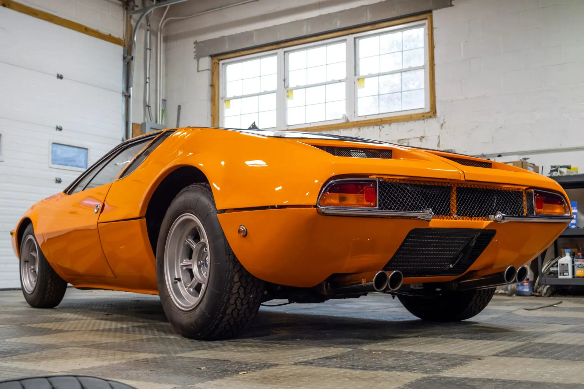 DeTomaso Mangusta