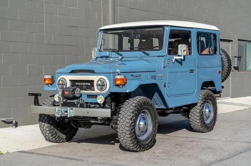 Toyota Land Cruiser