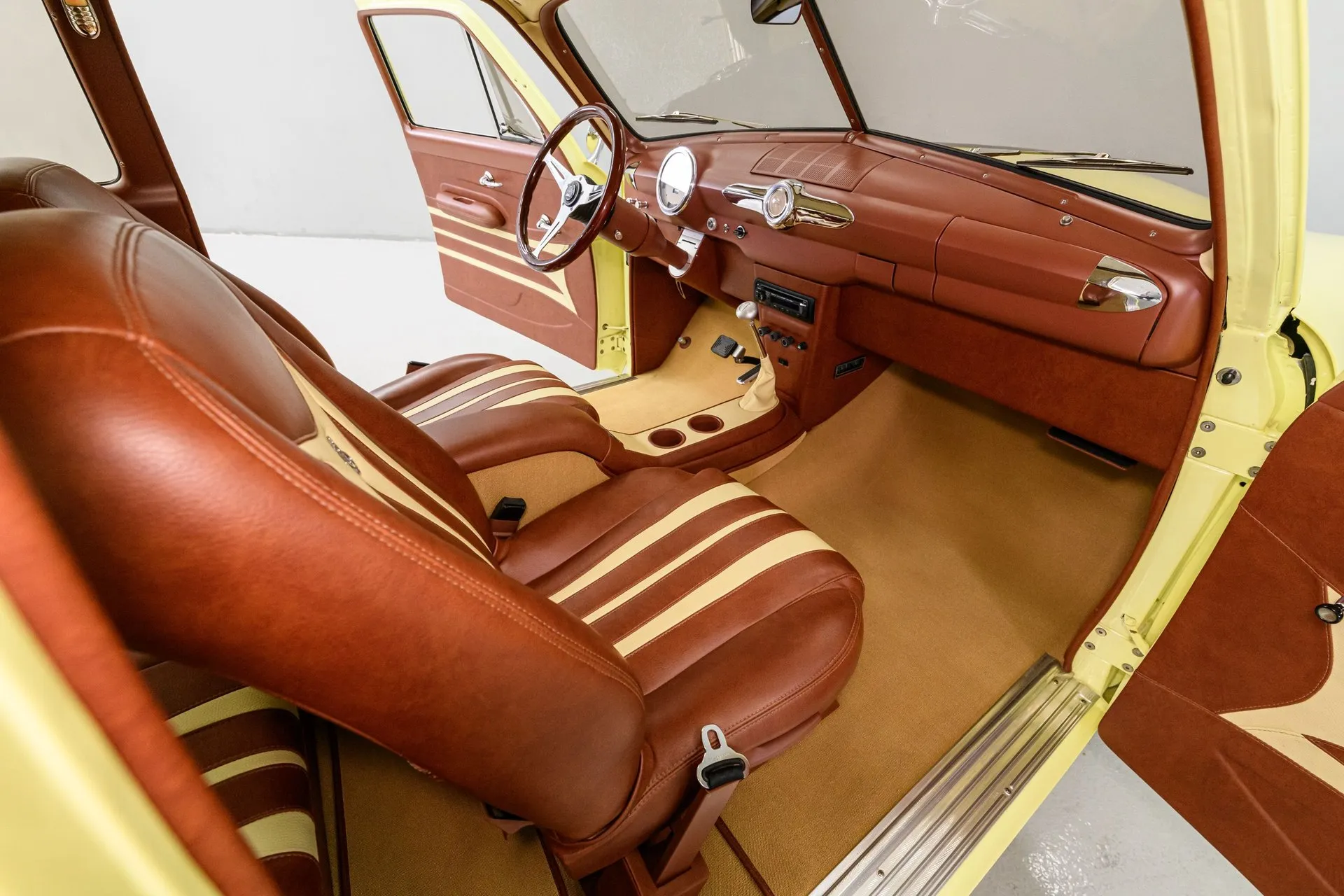 Ford Custom